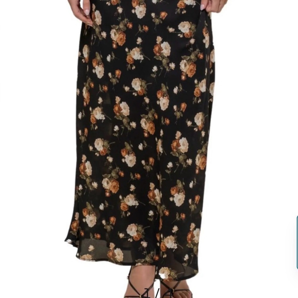 Floral Black Maxi Skirt - Picture 5 of 6